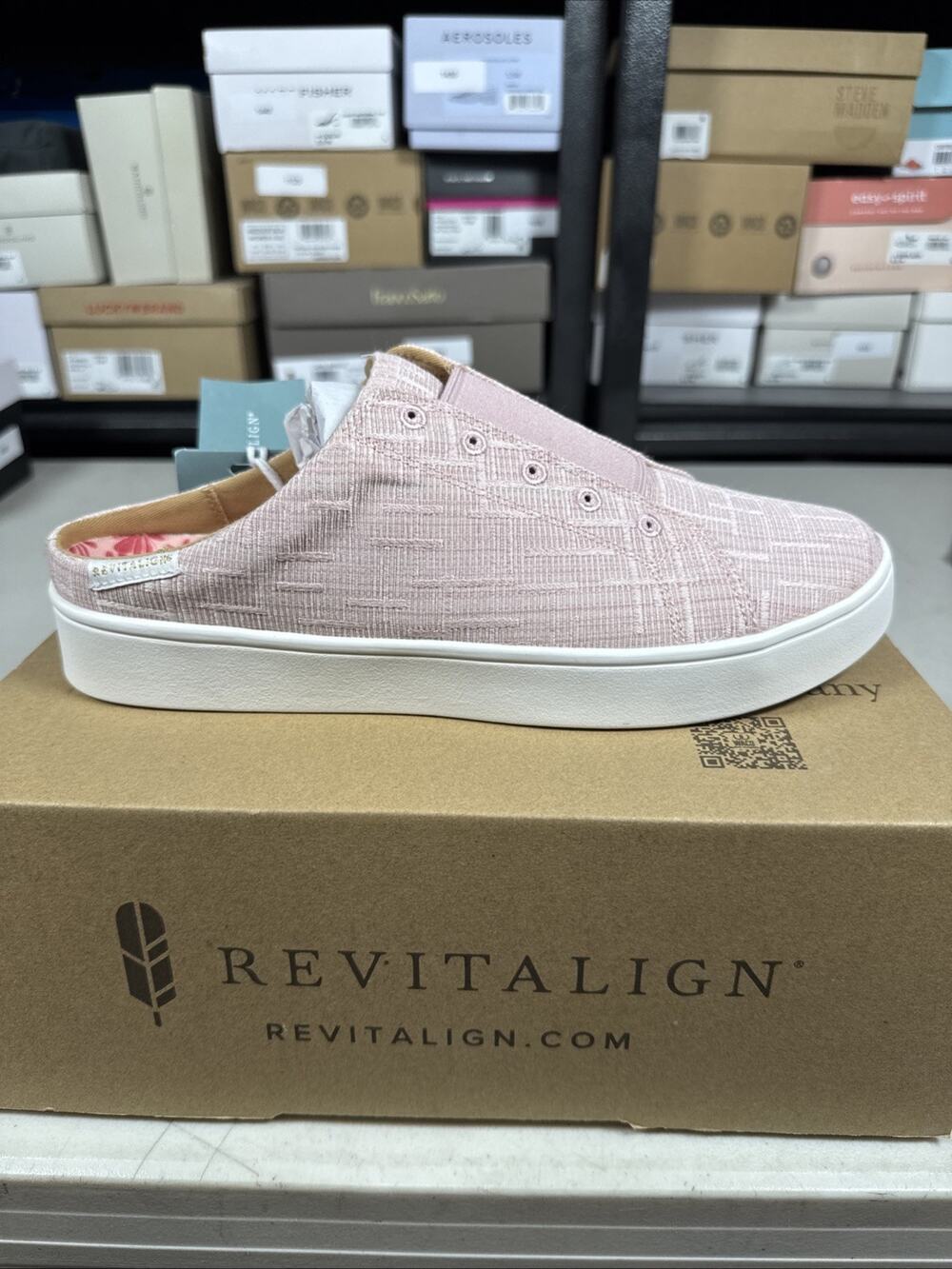 Women's 10 REVITALIGN Harmony Slide, Pink New With Box